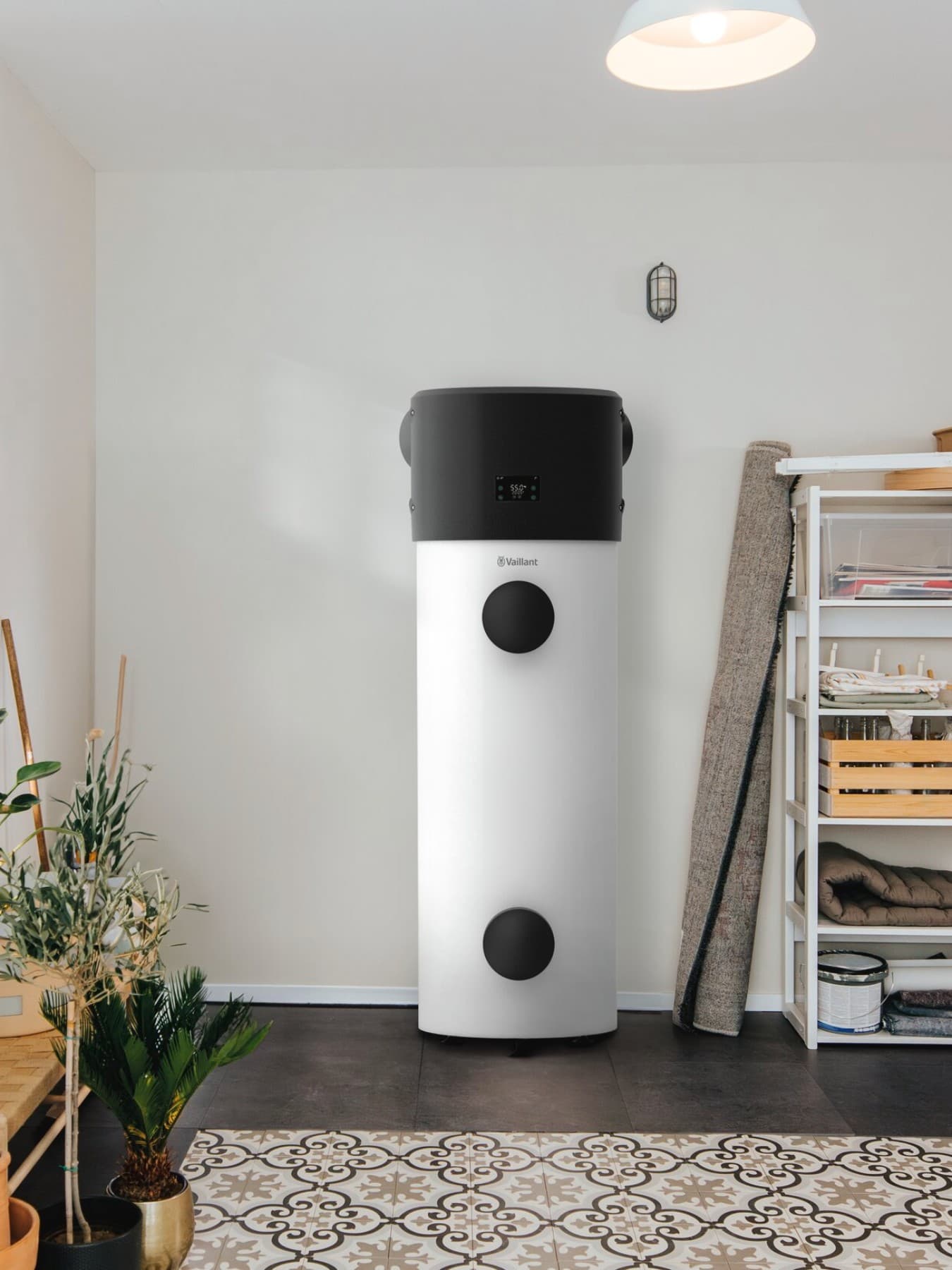 Vaillant aroSTOR plus karšto vandens šilumos siurblys pagalbinėje patalpoje