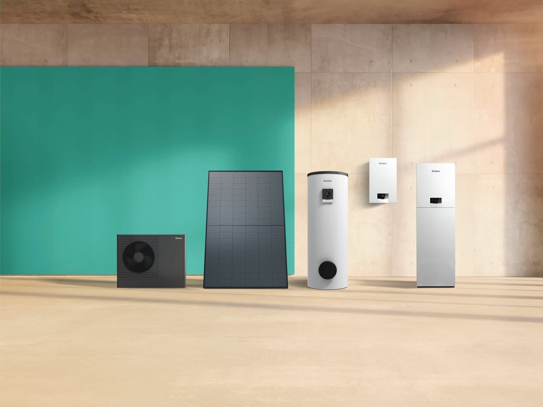 Vaillant produktų asortimentas: šilumos siurbliai, saulės kolektoriai, karšto vandens rezervuarai, dujiniai katilai
