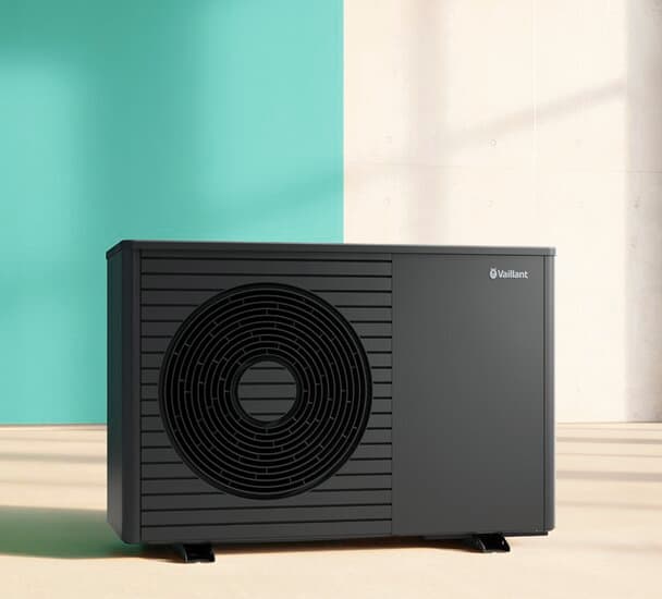 aroTHERM plus vaizdas iš priekio švariame kambaryje